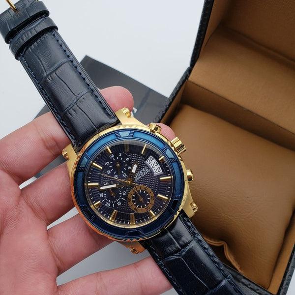 Guess W0673G2
