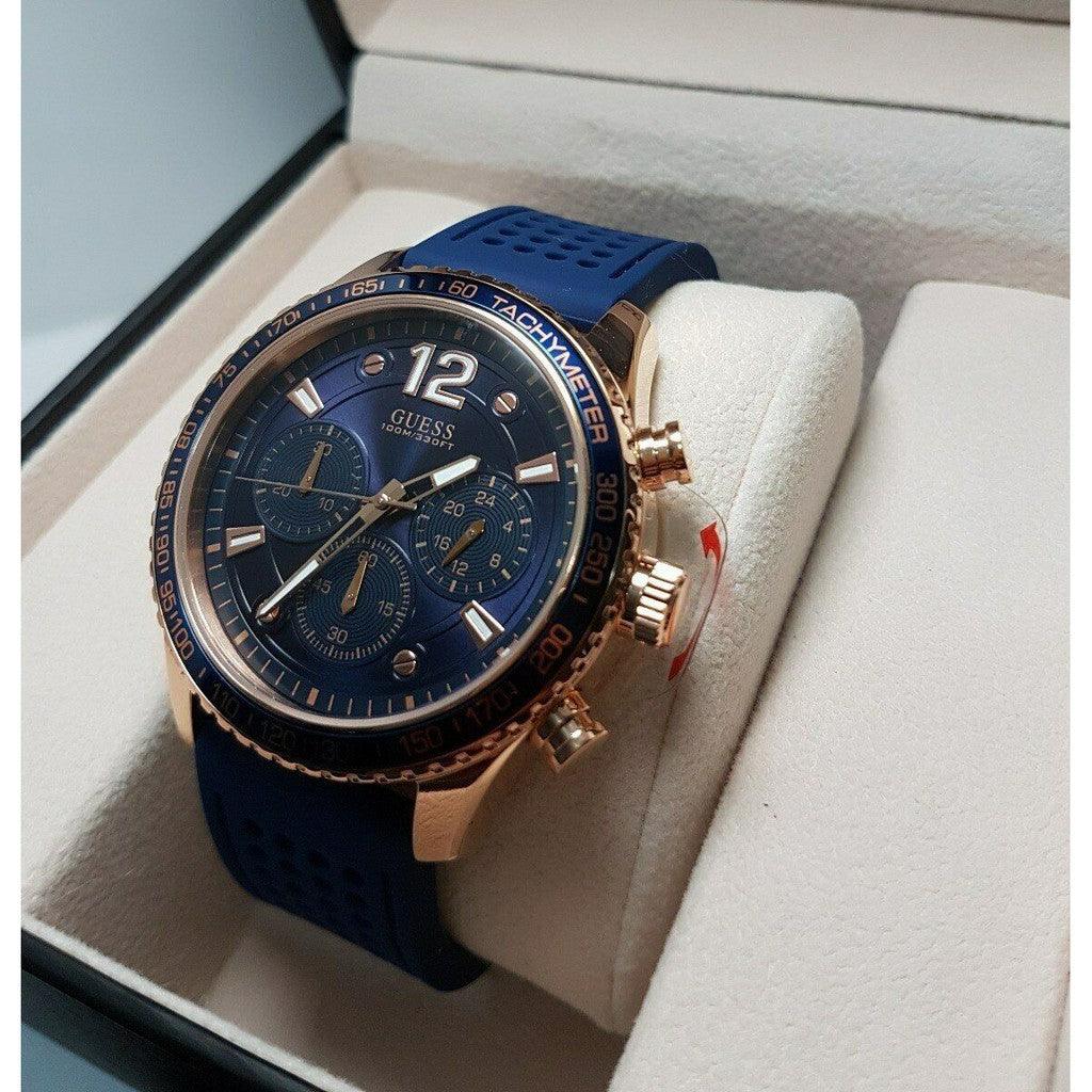 Guess W0971G3