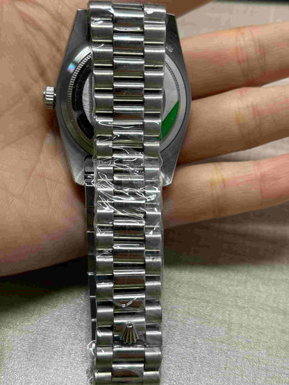 Automatic Watch for Men 40mm R35
